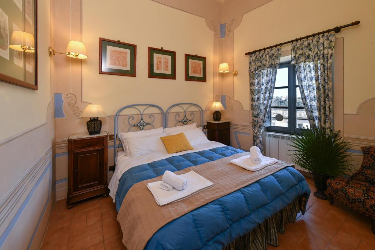 Castello Costaguti Hotel Roccalvecce Exterior foto